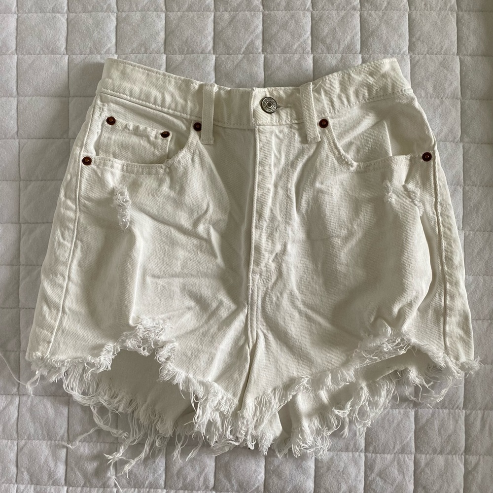 Abercrombie Curve Love High Rise Mom Shorts
